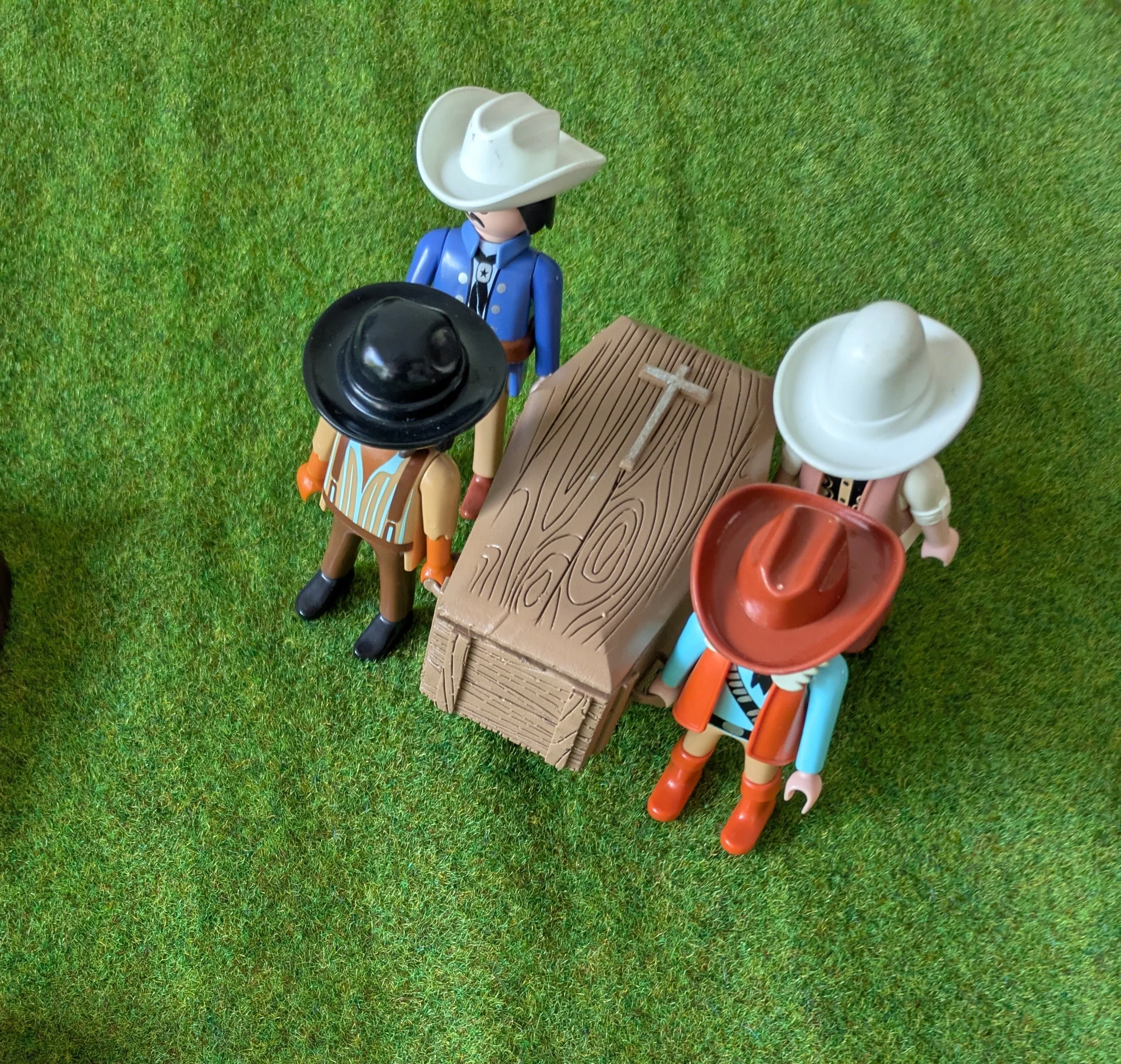Custom western compatible Playmobil en 3D - 1 cercueil diorama N 01 déjà peint
