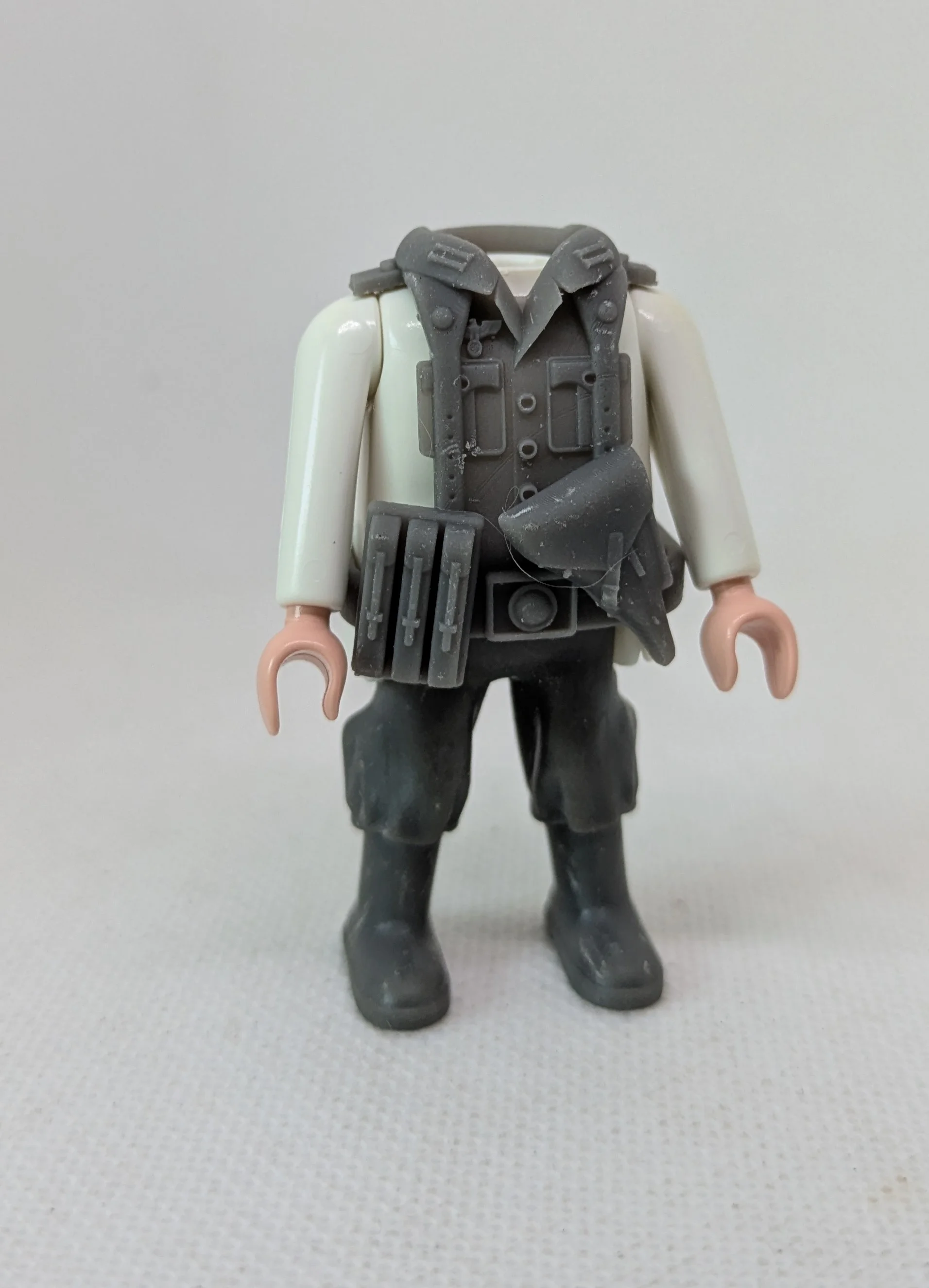 custom WW2 Playmobil (thème historique 1939-1945) - 1 harnais N 27 - Allemand