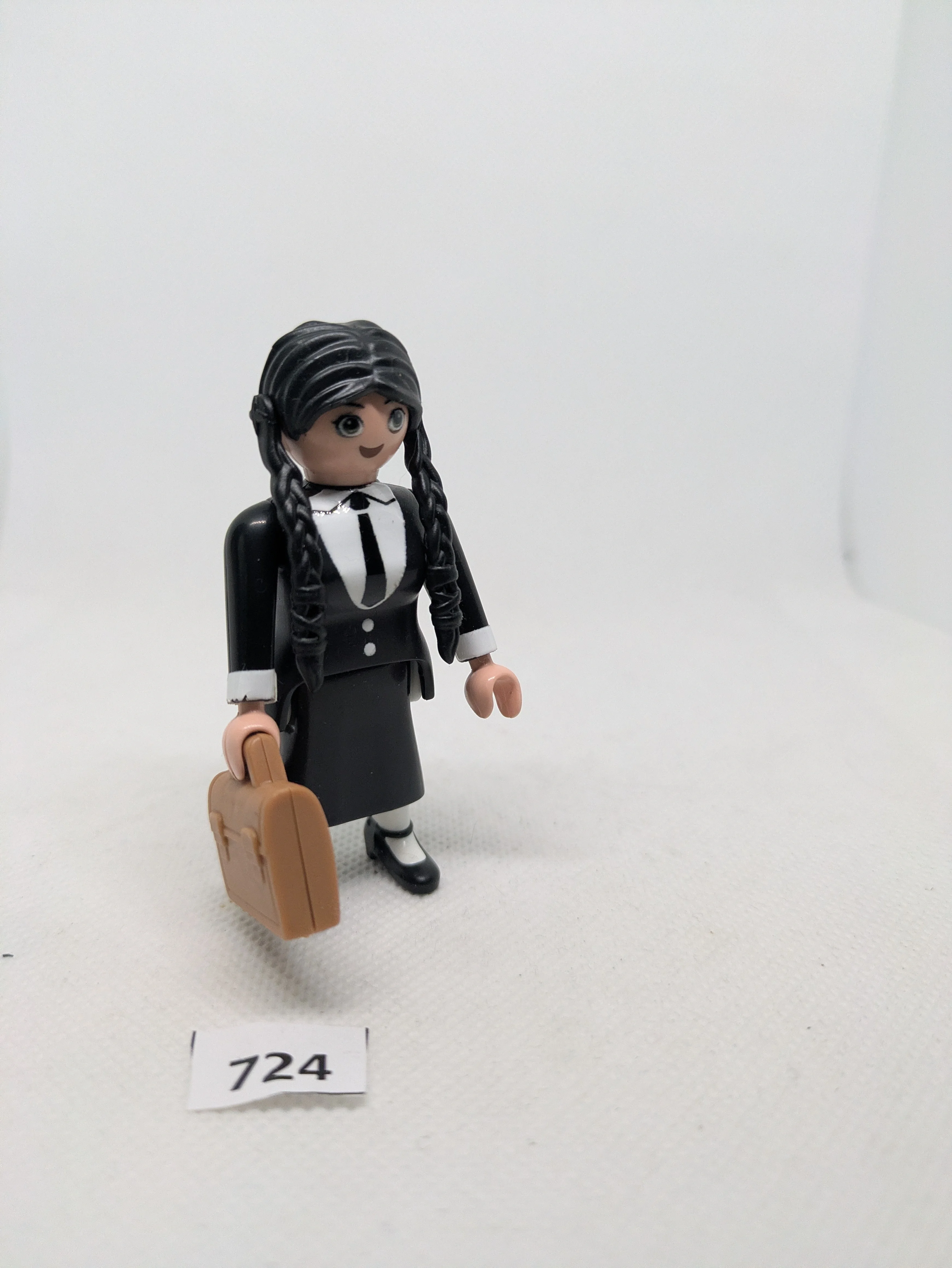 Custom Playmobil Cinéma - Mercredi Adams N°724