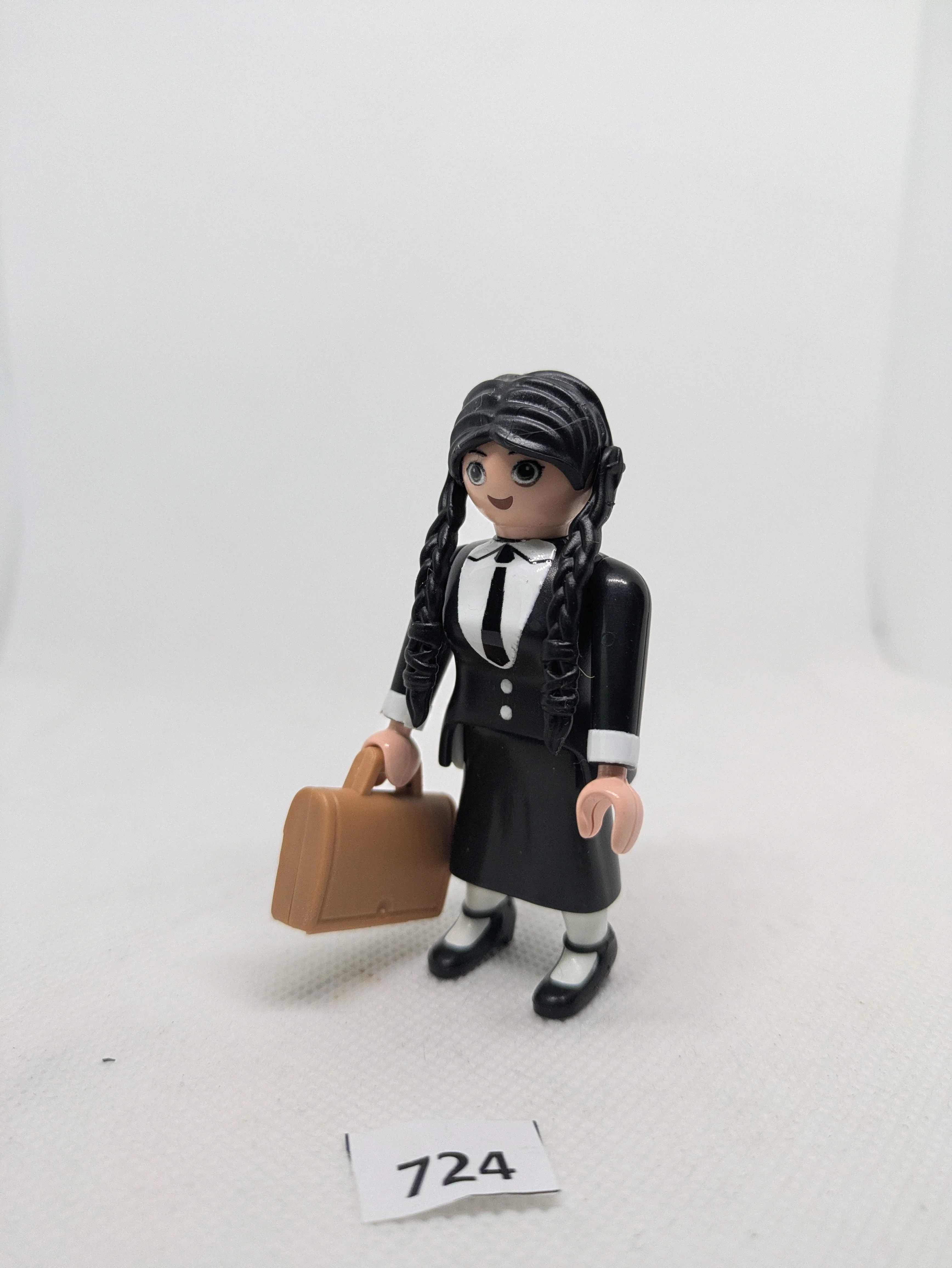Custom Playmobil Cinéma - Mercredi Adams N°724