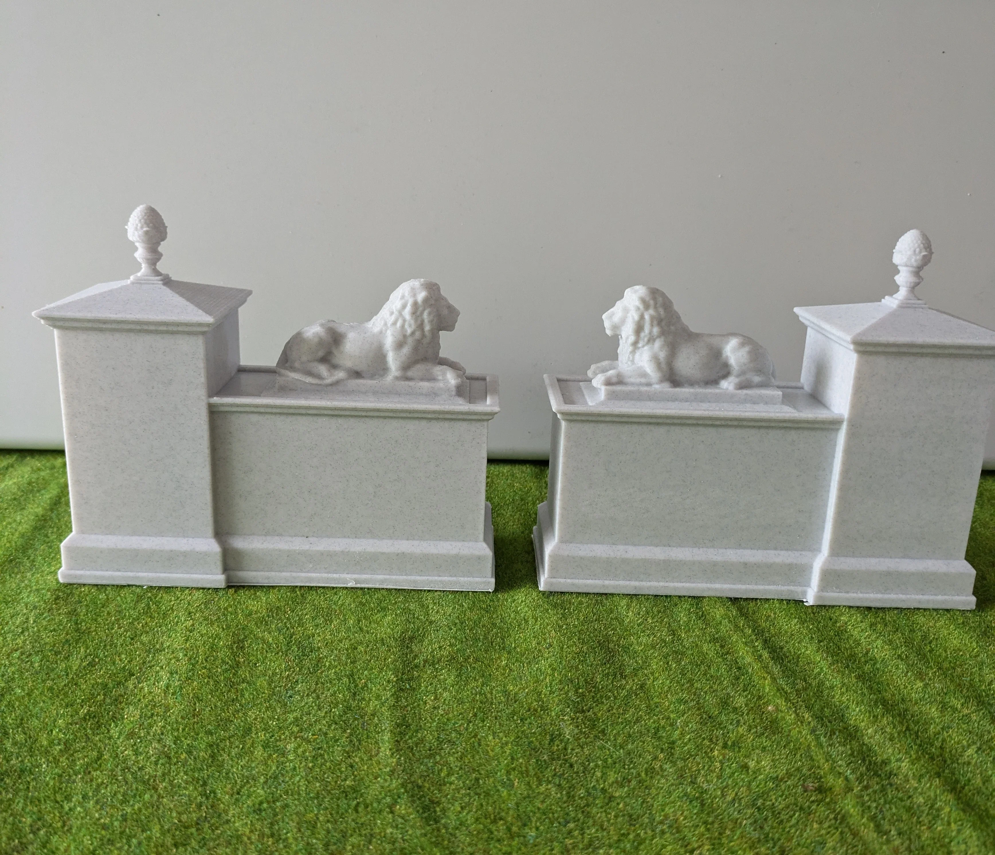 Custom Playmobil Cinéma - 2 Piliers Lyon Estates BTTF 3 - Retour vers le futur